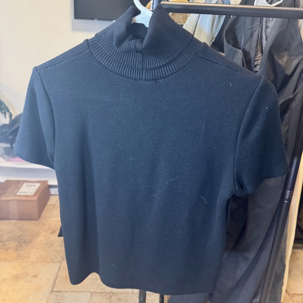 Black Turtleneck Short Sleeve Top